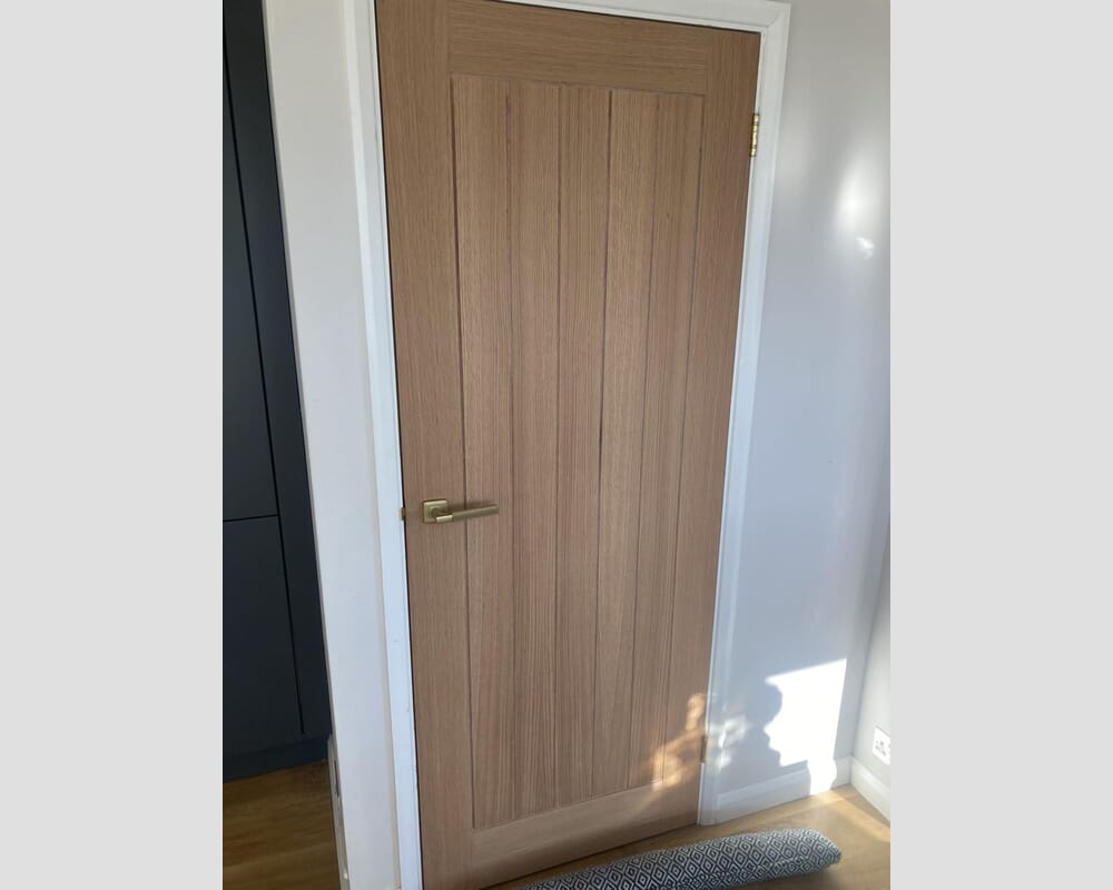2040 x 726 x 44mm FD30 (29") Mexicano Oak - Prefinished Internal Fire Doors